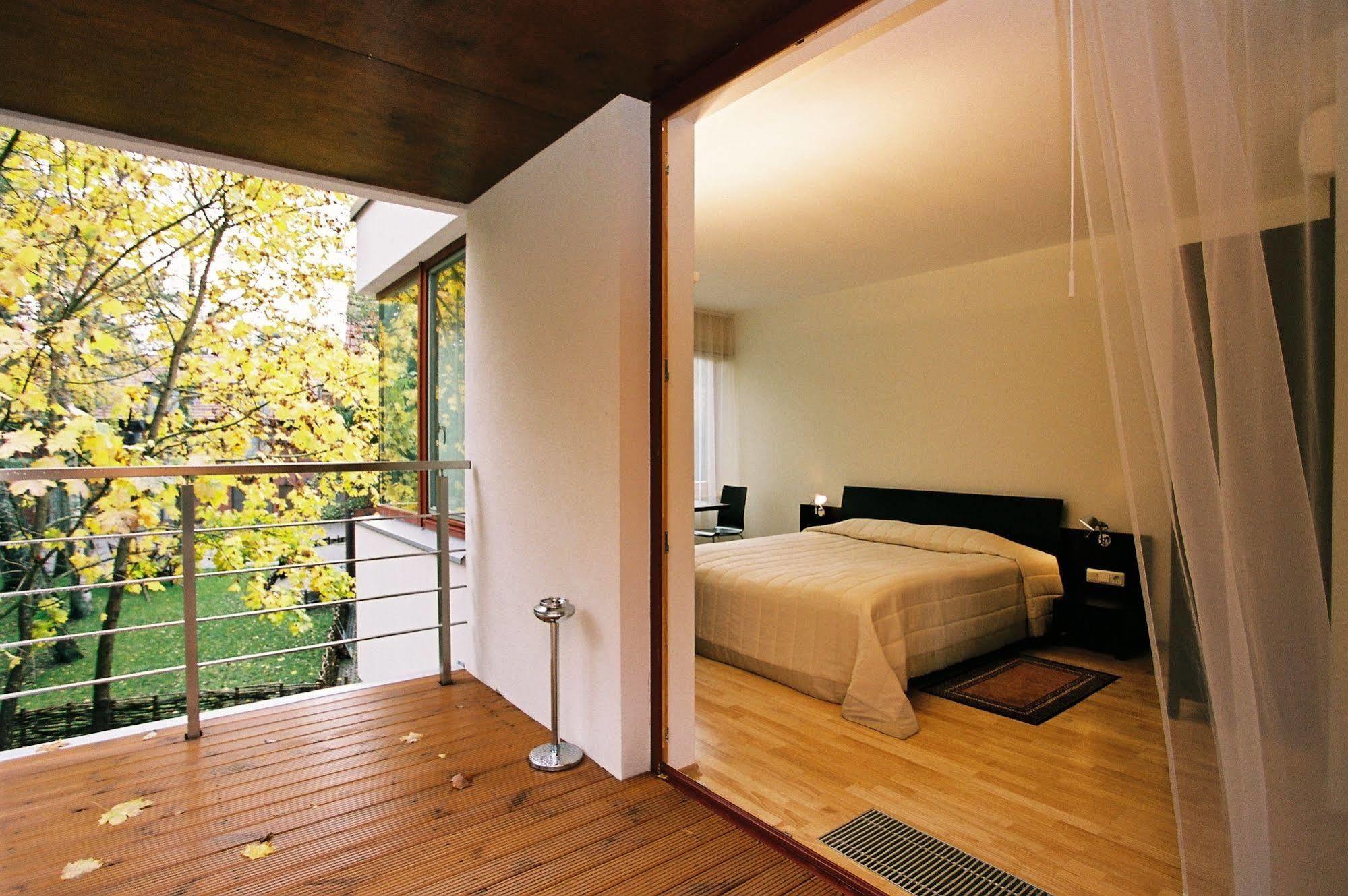 Apartamentai Tylios Pusys 팔랑가 외부 사진